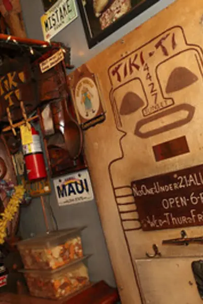 Tiki Tik Sign